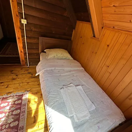 & Rilindja * Valbone