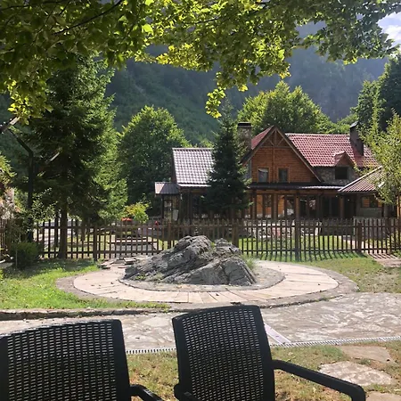 & Rilindja Валбона