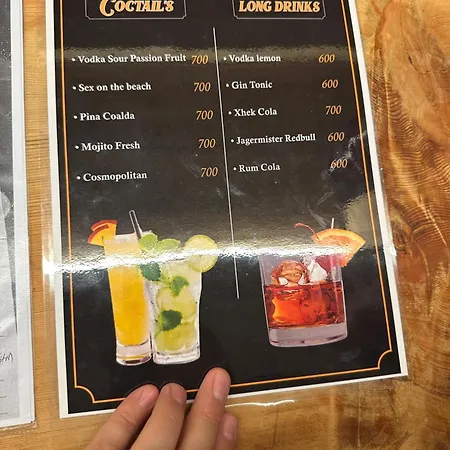 & Rilindja ロッジ ヴァルボナ