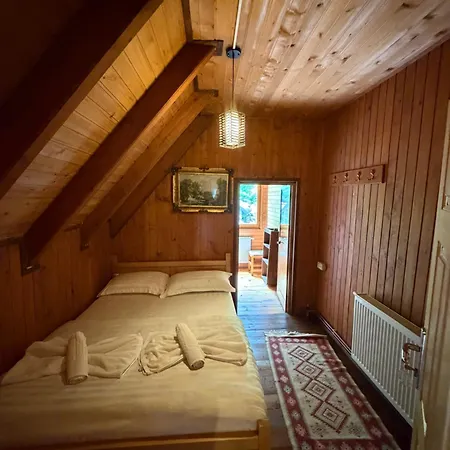 & Rilindja Валбона