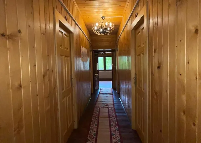 Domek letniskowy & Rilindja *